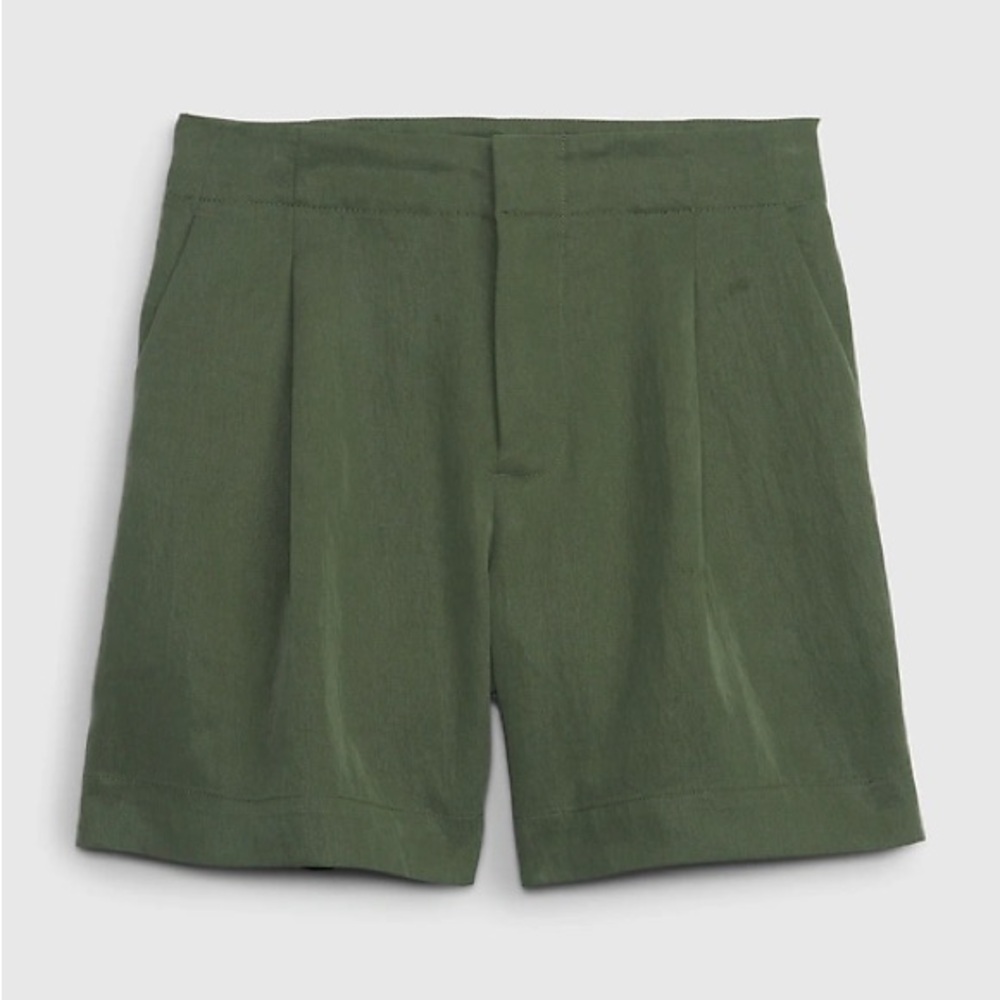 GAP Women’s Forest Green Shorts